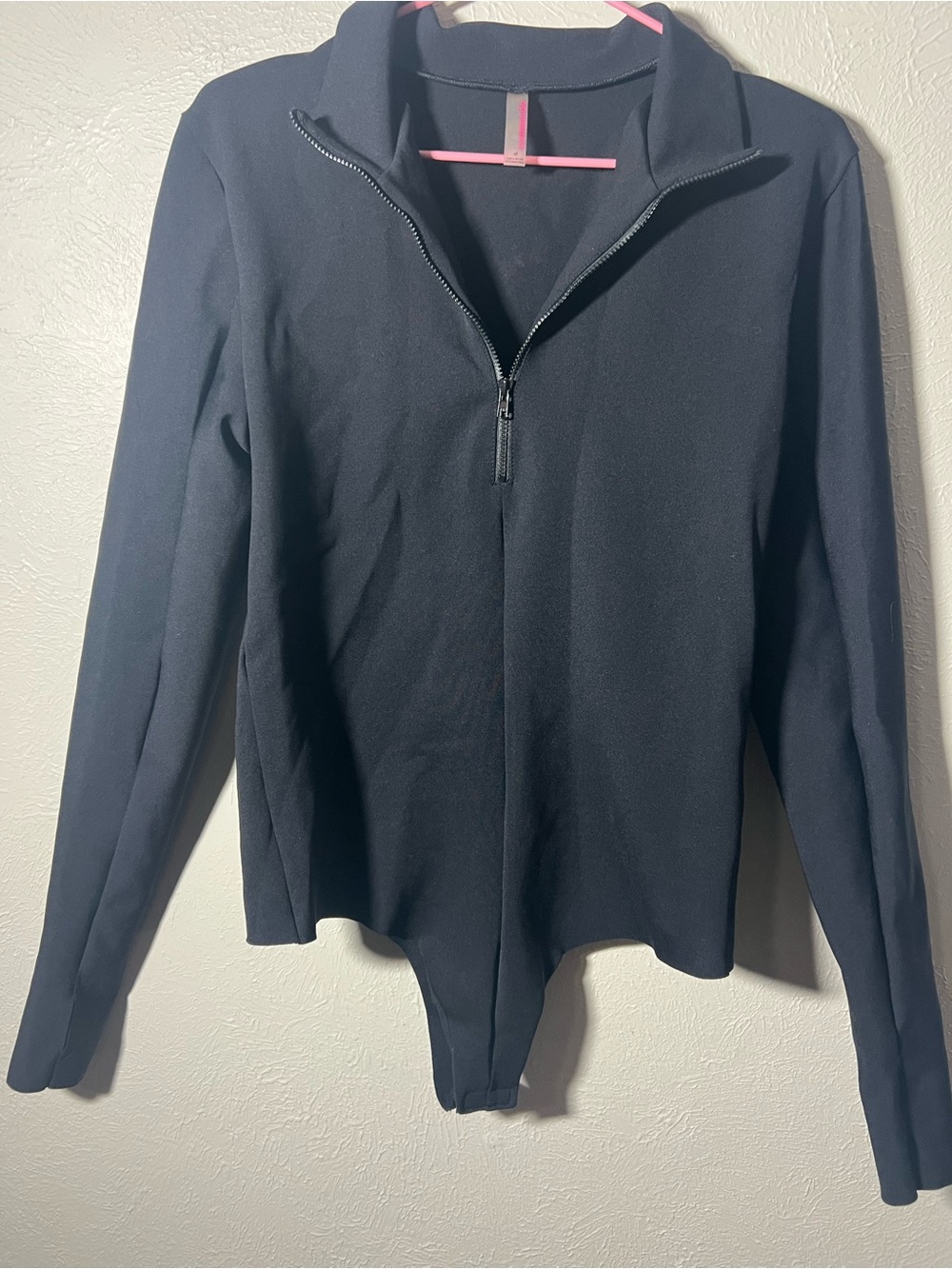 Black size XL Commando Neoprene Zip Long Sleeve Bodysuit